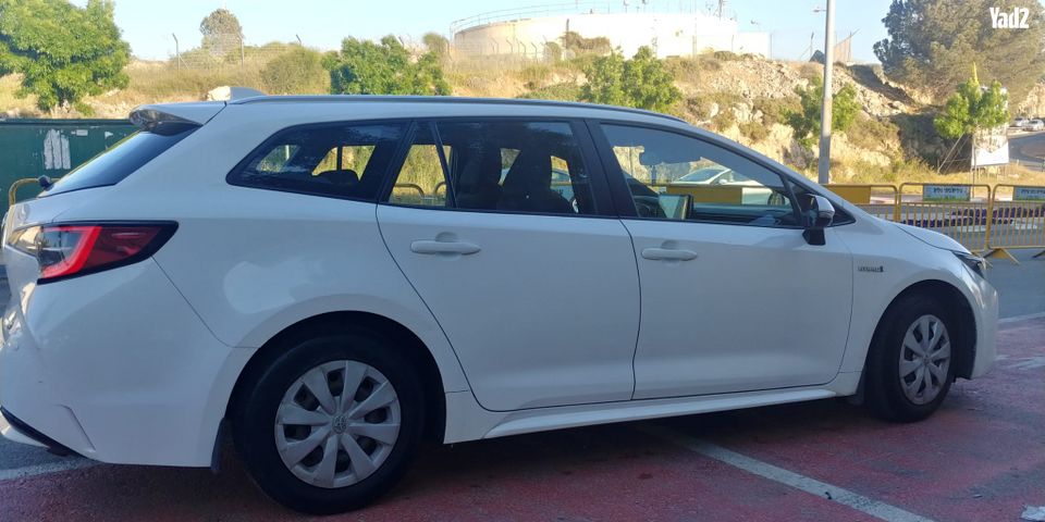 מודעת רכב טויוטה קורולה
