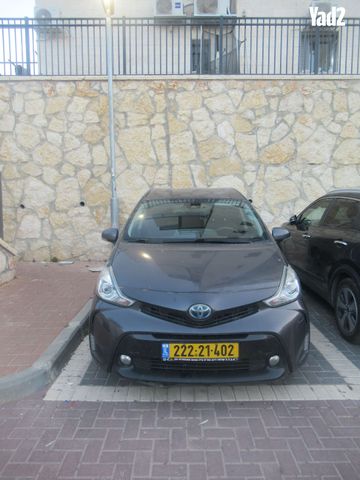 מודעת רכב טויוטה פריוס פלוס