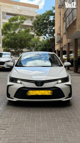 מודעת רכב טויוטה קורולה