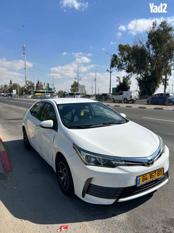 מודעת רכב טויוטה קורולה