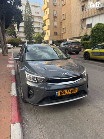 מודעת רכב קיה סטוניק