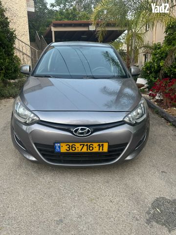 מודעת רכב יונדאי i20