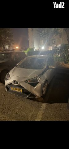 מודעת רכב טויוטה אייגו