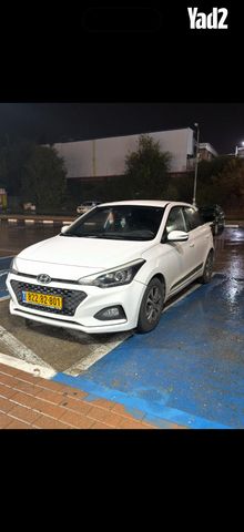 מודעת רכב יונדאי i20