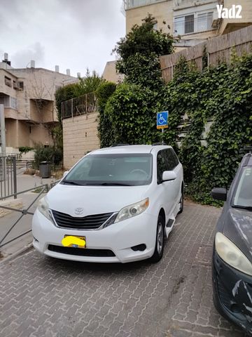 מודעת רכב טויוטה סיינה