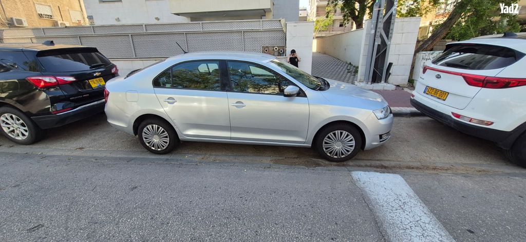 מודעת רכב סקודה ראפיד