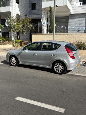 מודעת רכב יונדאי i30