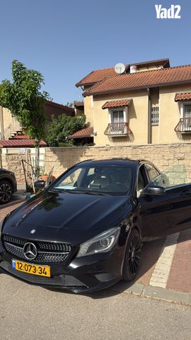 מודעת רכב מרצדס-בנץ CLA