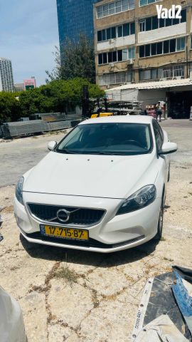 מודעת רכב וולוו V40