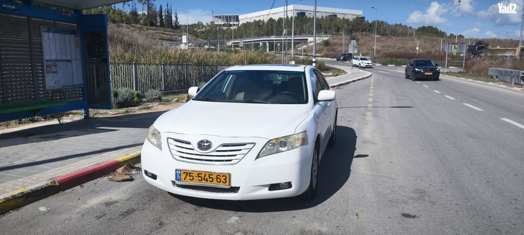 מודעת רכב טויוטה קאמרי