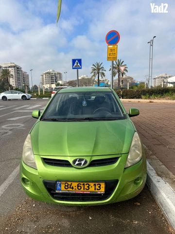 מודעת רכב יונדאי i20