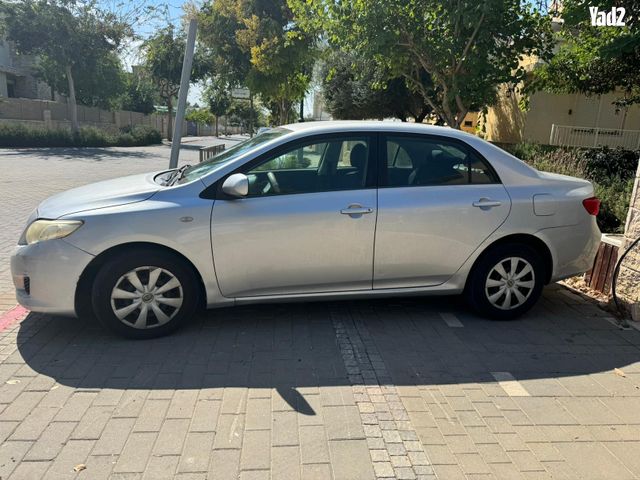 מודעת רכב טויוטה קורולה