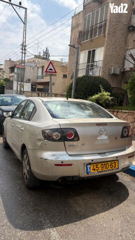 מודעת רכב מאזדה 3