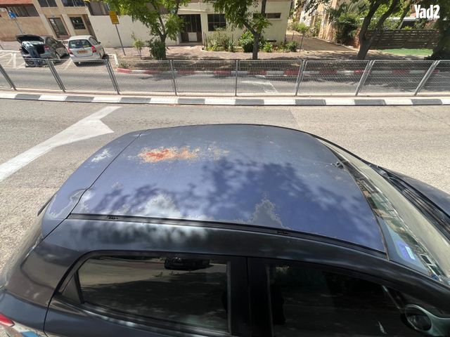 מודעת רכב מאזדה 2