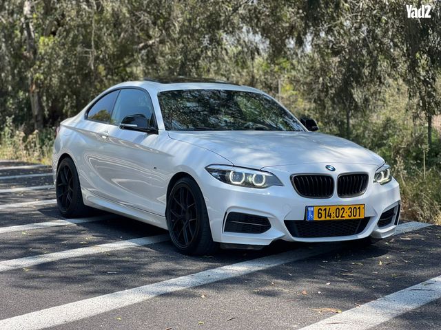מודעת רכב ב מ וו סדרה 2