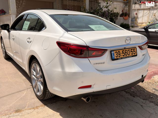 מודעת רכב מאזדה 6