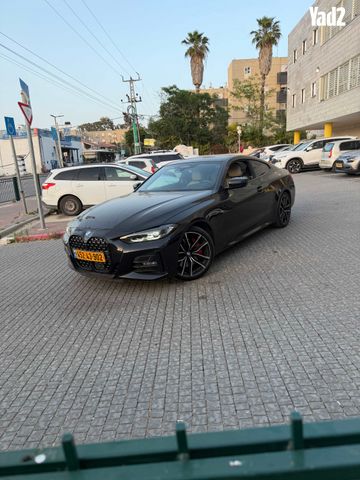 מודעת רכב ב מ וו סדרה 4