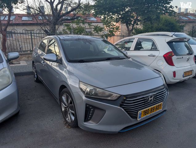 מודעת רכב יונדאי איוניק
