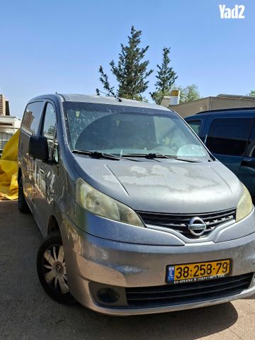 מודעת רכב ניסאן NV200