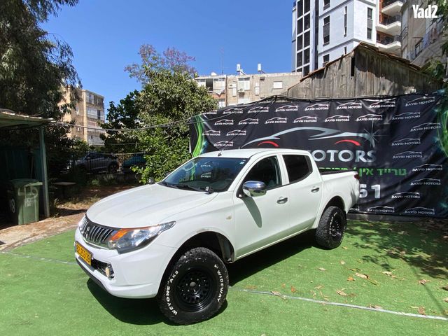 מודעת רכב מיצובישי טרייטון / L200
