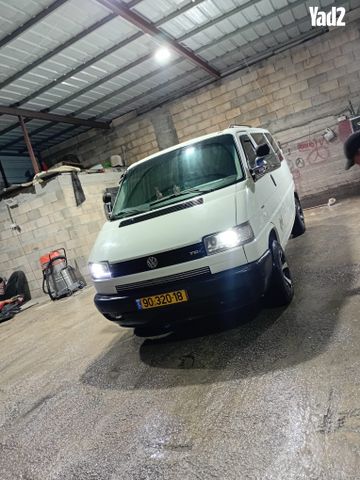 מודעת רכב פולקסווגן טרנספורטר