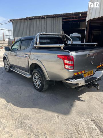 מודעת רכב מיצובישי טרייטון / L200