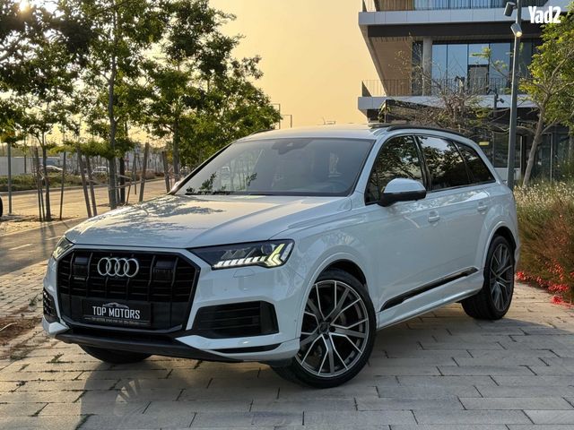 מודעת רכב אאודי Q7