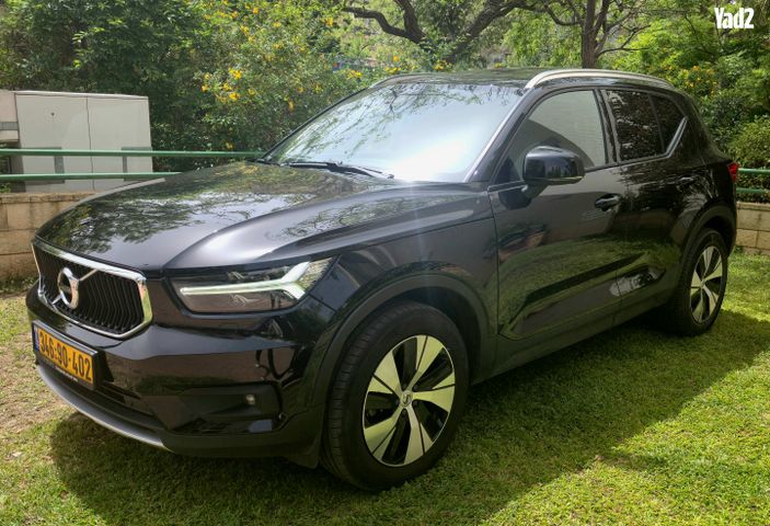 מודעת רכב וולוו XC40