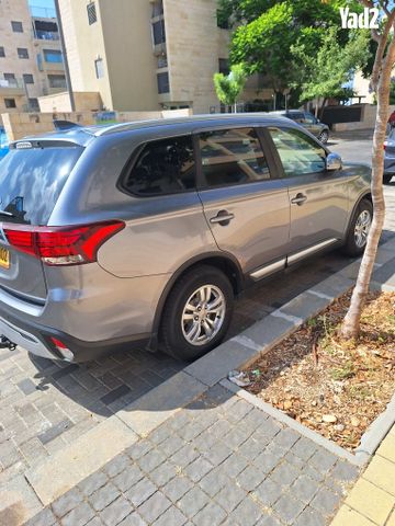 מודעת רכב מיצובישי אאוטלנדר