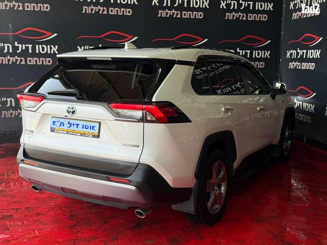 מודעת רכב טויוטה RAV4 2