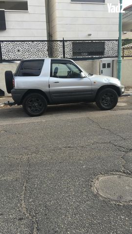 מודעת רכב טויוטה RAV4