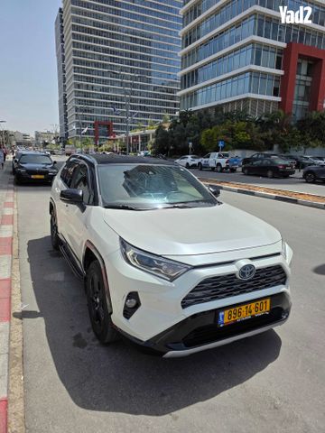 מודעת רכב טויוטה RAV4