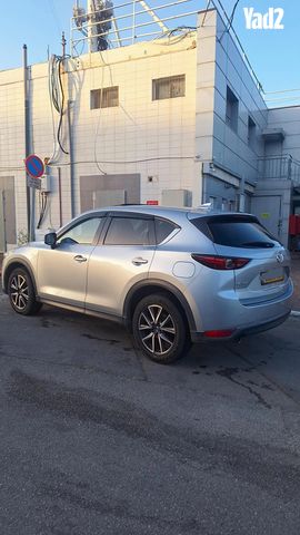 מודעת רכב מאזדה CX-5