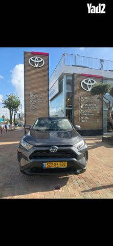 מודעת רכב טויוטה RAV4