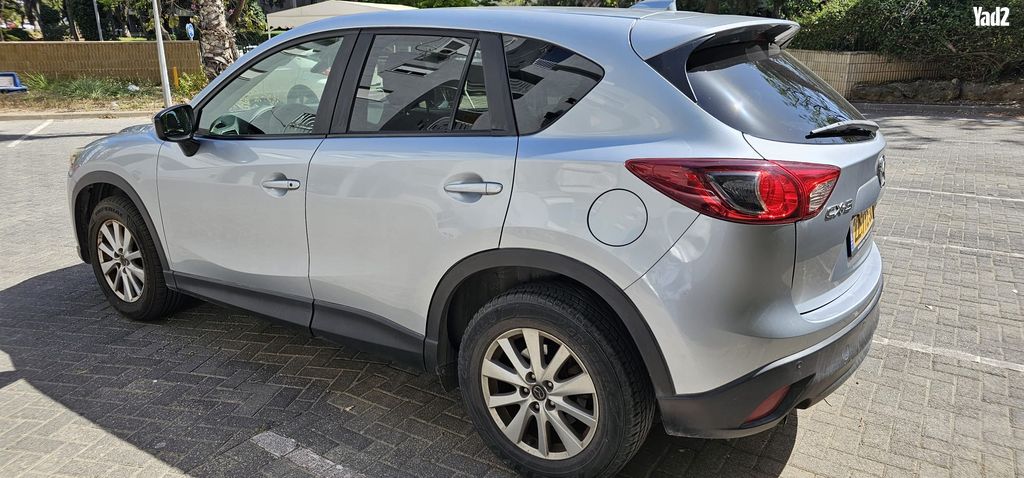 מודעת רכב מאזדה CX-5