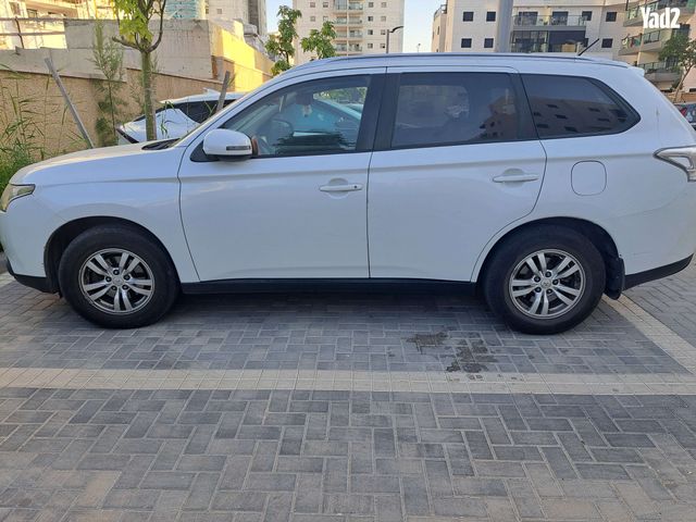 מודעת רכב מיצובישי אאוטלנדר