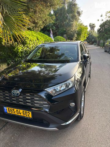 מודעת רכב טויוטה RAV4