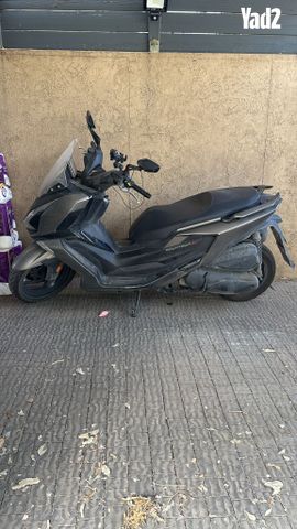 מודעת רכב קימקו דאון-טאון 250ABS