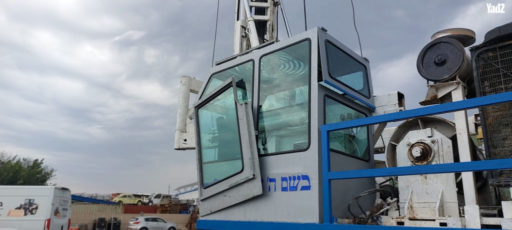מודעת רכב מכונת קידוח