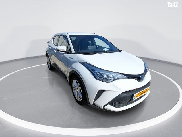 מודעת רכב טויוטה C-HR