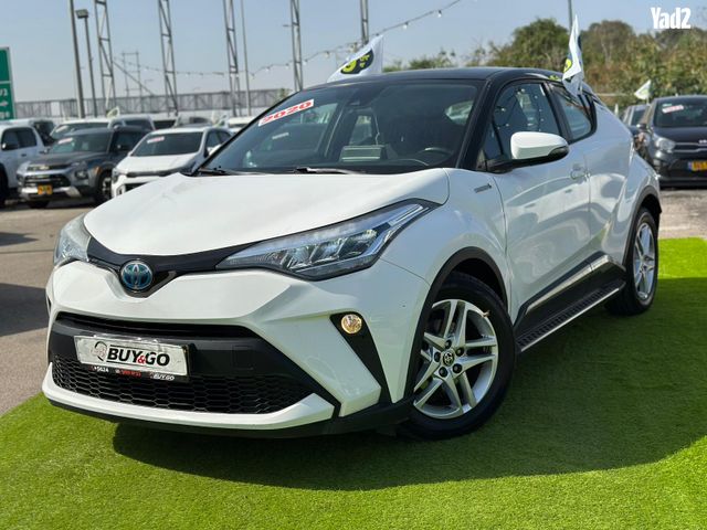 מודעת רכב טויוטה C-HR