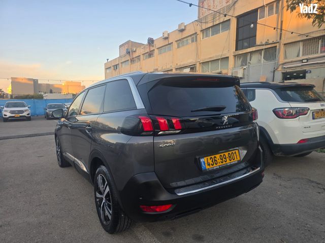 מודעת רכב פיג'ו 5008 2