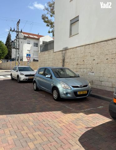 מודעת רכב יונדאי i20 2