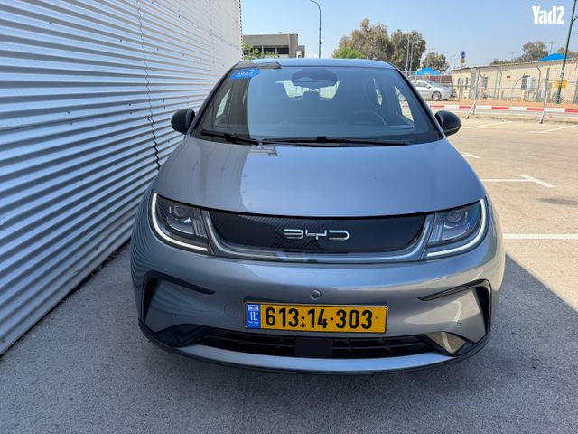 מודעת רכב בי.ווי.די דולפין