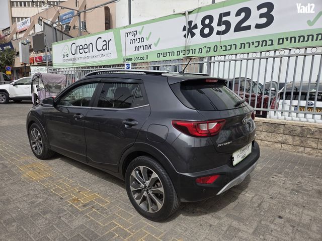 מודעת רכב קיה סטוניק 2