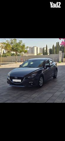 מודעת רכב מאזדה 3
