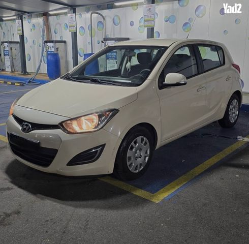 מודעת רכב יונדאי i20