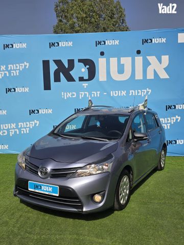 מודעת רכב טויוטה ורסו