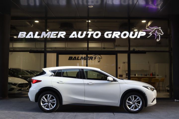 מודעת רכב אינפיניטי Q30 2