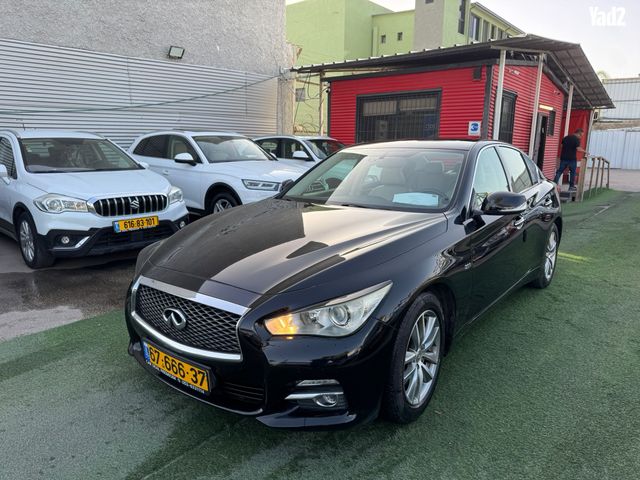 מודעת רכב אינפיניטי Q50